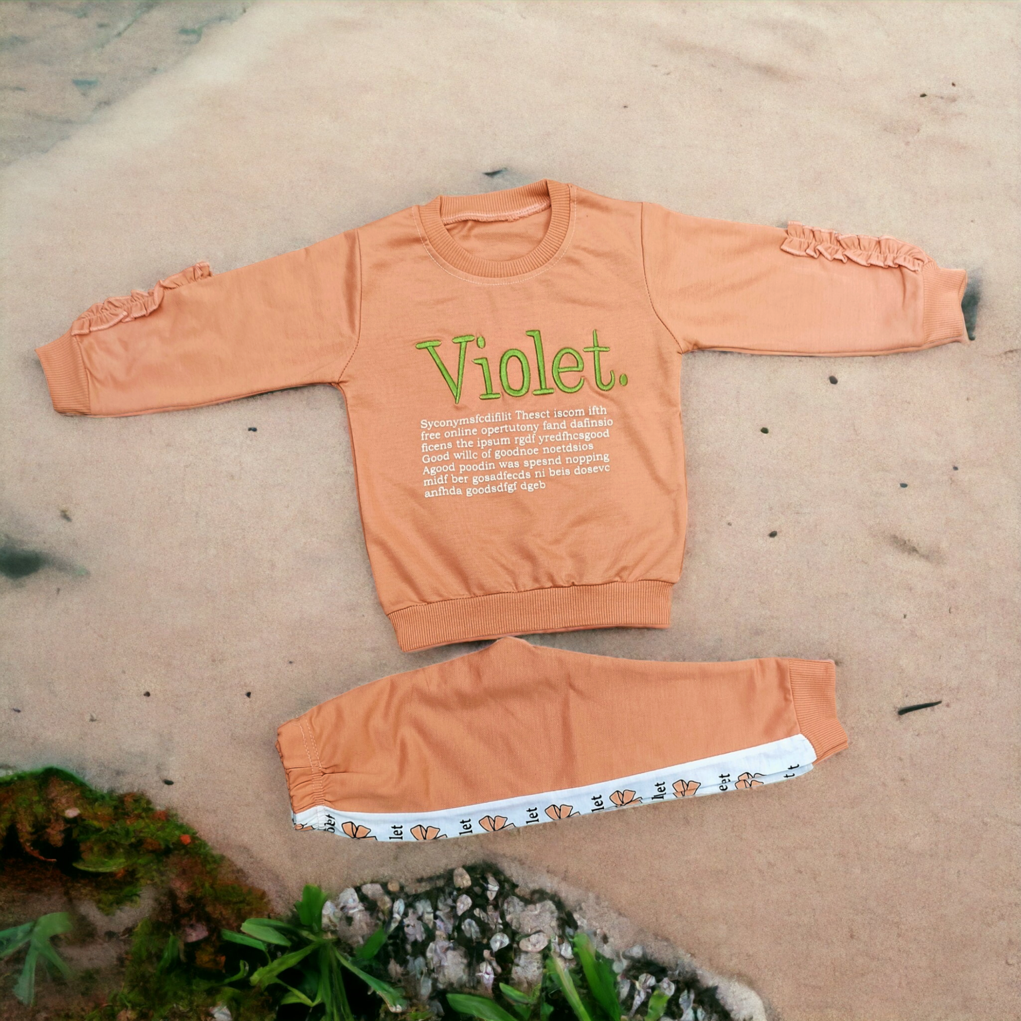 Violet Peach Winter Pair 2657